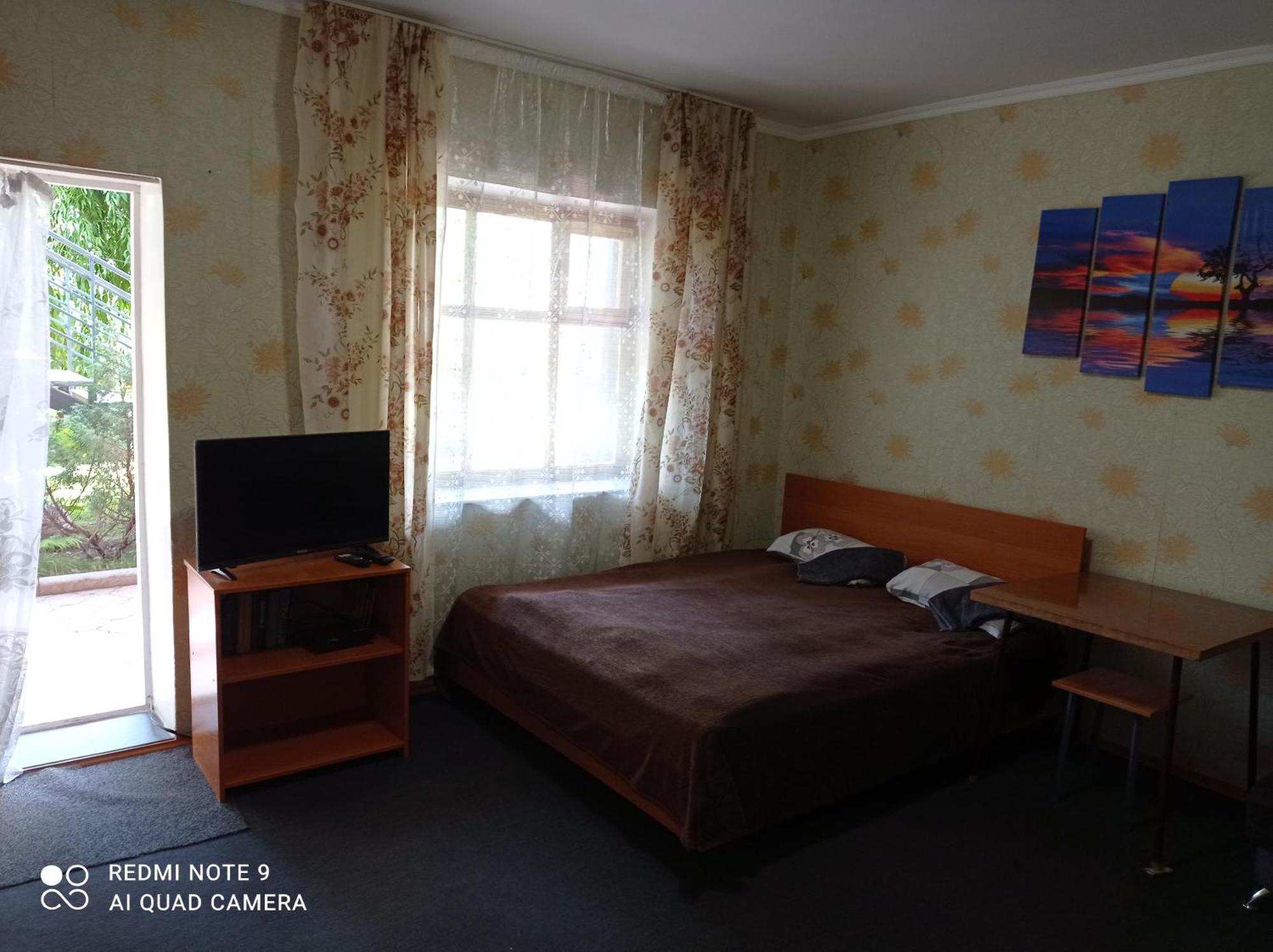 Podsolnukhi Guest House Tsjolpon-Ata Eksteriør bilde