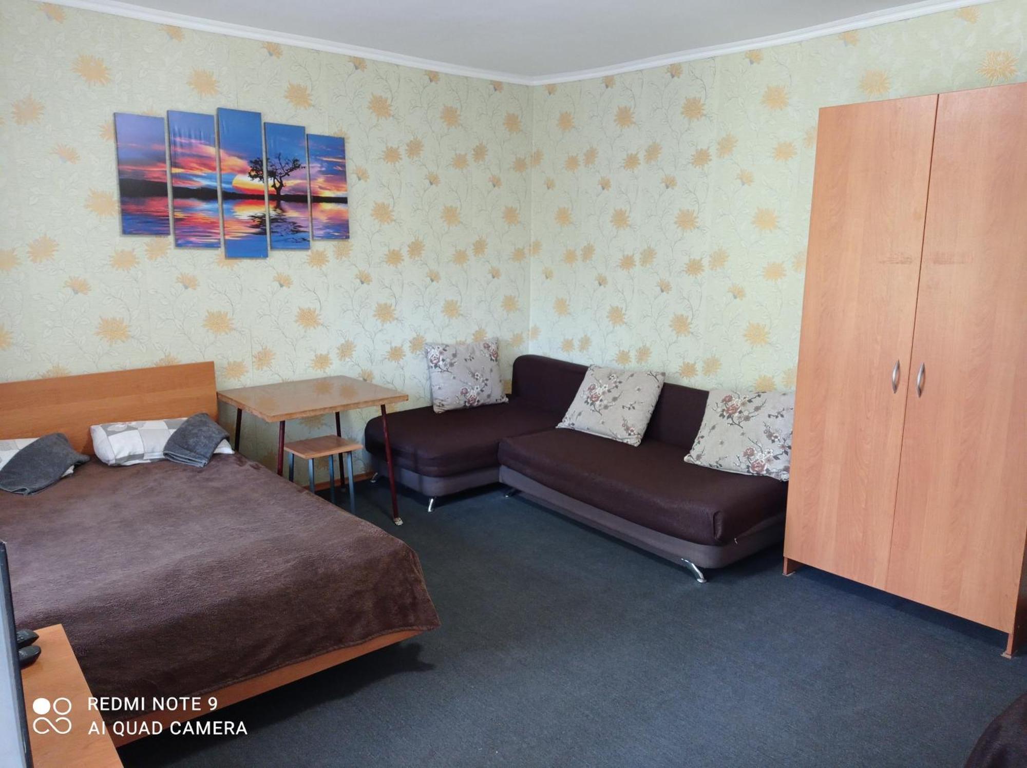 Podsolnukhi Guest House Tsjolpon-Ata Eksteriør bilde